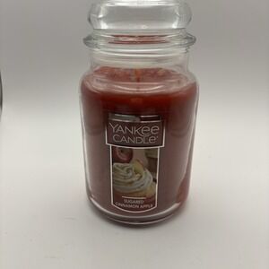 Yankee Candle Sugared Cinnamon Apple Original Large‎ Scented Jar Candle, 22 oz